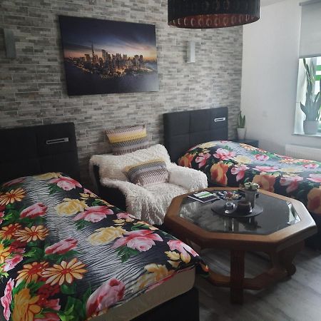 Joys Ferienwohnung Oberhausen  Dış mekan fotoğraf