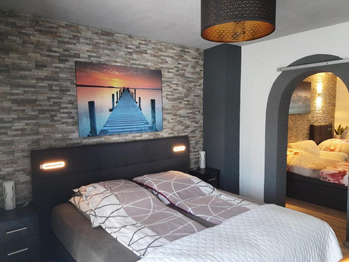 Joys Ferienwohnung Oberhausen  Dış mekan fotoğraf